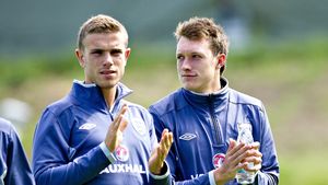 VIDEO BarÃ§a la indigo!** La antrenamente, Anglia U21 adoptă 'tactica Pep'