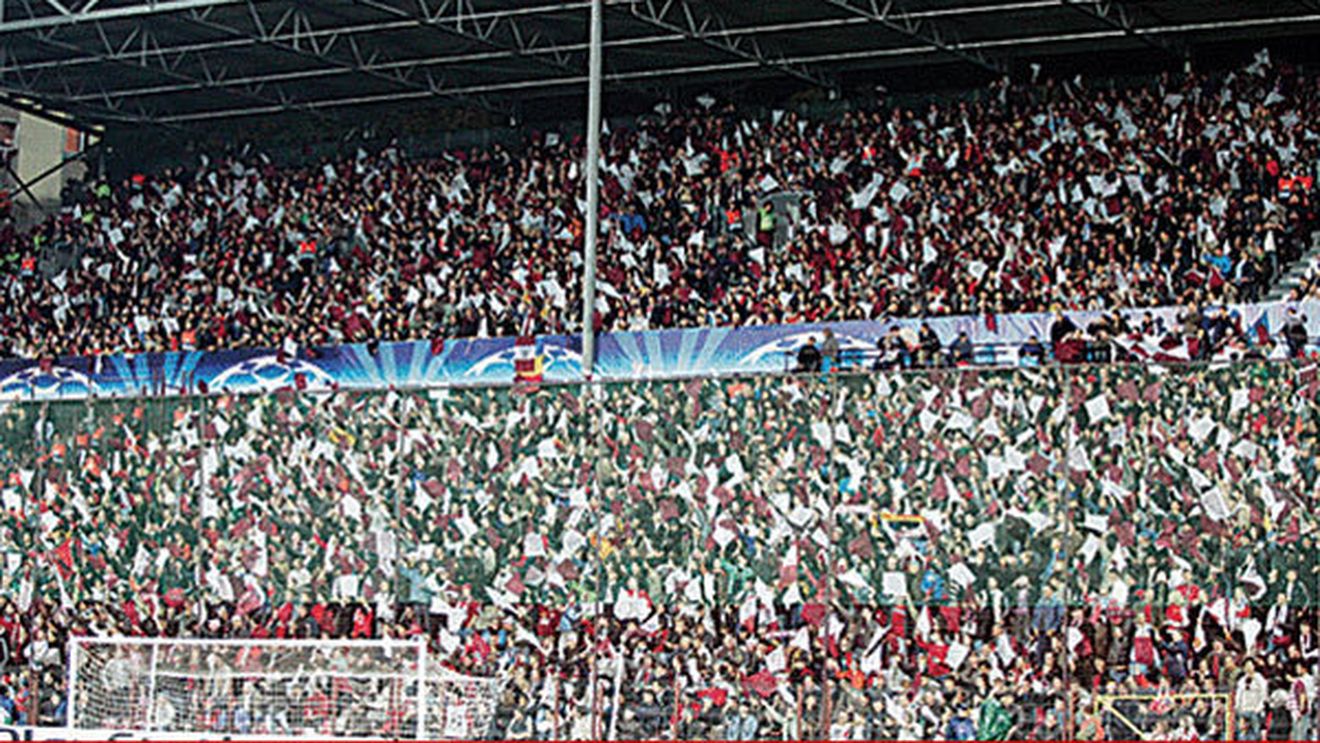 Suporterii CFR-ului nu vor să facă "playback":** "Conducerea a luat o decizie regretabilă!"