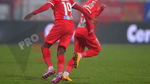 Patrick Petre: "Nu prea îmi place să lucrez cu tata pentru că mă ceartă foarte mult"