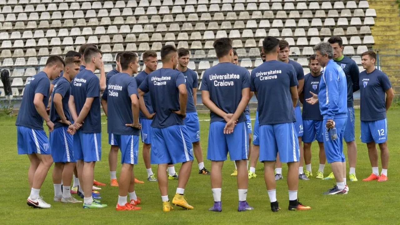 La primul antrenament, Craiova a avut 13 jucători sub 20 de ani. Mulțescu spune însă că vrea titlul: 