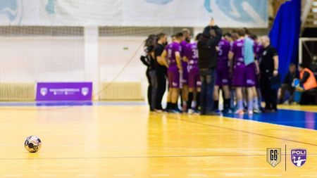 Poli Timișoara a trecut la antrenamente exclusiv online după ce alți doi handbaliști au luat coronavirus. Reacția antrenorului Vlad Caba