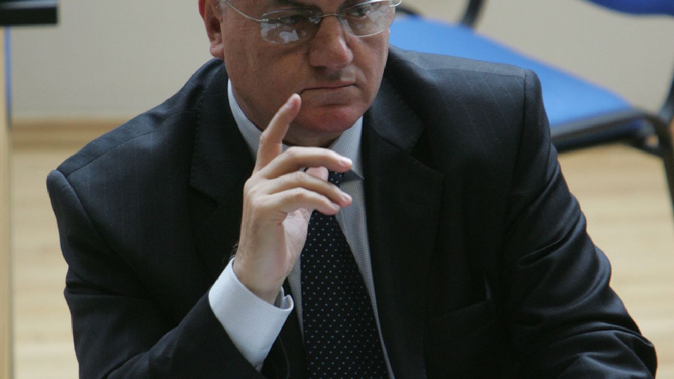 Dragomir: "CFR e favorită la titlu"