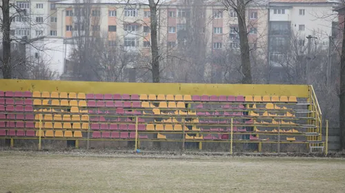 Stadioanele din Craiova, distruse de huligani!** 5.000 de scaune furate de pe „Ion Oblemenco”