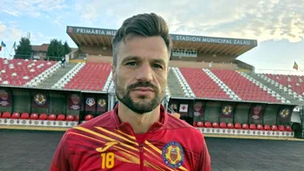 Azdren Llullaku țintește a doua promovare la rând din Liga 3 în Liga 2. Atacantul, start lansat la SCM Zalău: ”Pentru asta am venit, toată lumea de aici își dorește”
