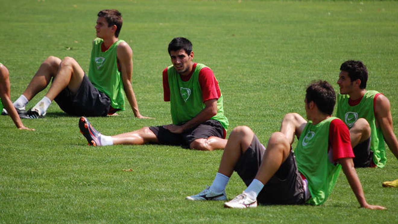 Înjurături la reunirea lui Dinamo!** Cine a fost cel mai contestat jucător al "câinilor"