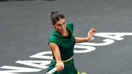 Pericolul care o paște pe Sorana Cîrstea. Românca joacă azi în turul I al turneului de la Dubai