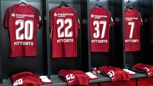 CFR Cluj, 4 transferuri dintr-un foc! Ardelenii schimbă total strategia și îi întineresc echipa lui Dan Petrescu