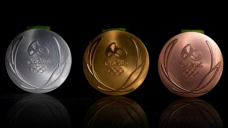 FOTO | Pentru ele vor lupta peste 100 de români! Au fost prezentate medaliile olimpice de la Rio