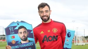 Bruno Fernandes a reușit o performanța incredibilă în FIFA 20! Mijlocașul a fost votat pentru a doua oară jucătorul lunii din ePremier League. Cum puteți obține cardul
