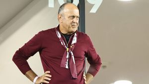 Fostul președinte de la Rapid a găsit vinovații pentru dezastrul din Giulești: „Sfătuitorii! Care au mare trecere la domnul Șucu!”. EXCLUSIV