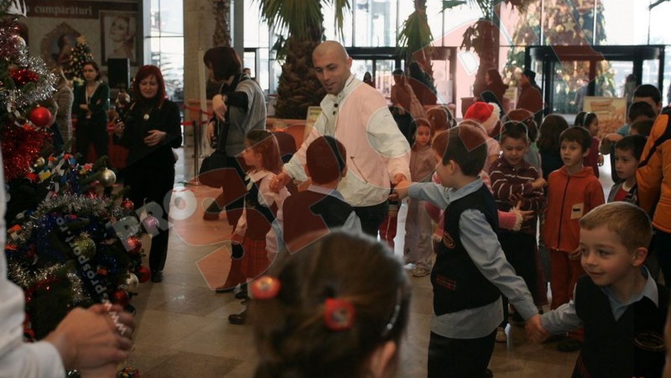 FOTO** Tony, spiriduș al moșului