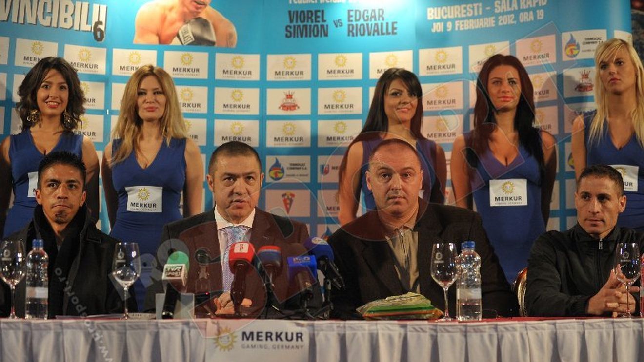 "Centura rămâne la mine!" Viorel Simion, încrezător înainte de meciul cu Riovalle | FOTO