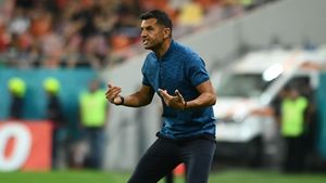 Nicolae Dică, replică pentru Octavian Popescu, după ce „perla” lui Gigi Becali l-a acuzat: „Sunt poziții în care a mai jucat, nu erau noi pentru el”