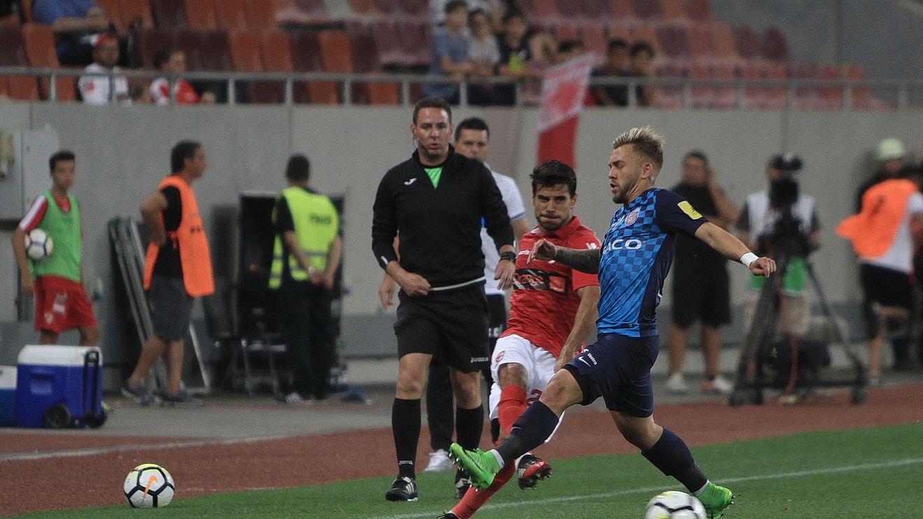 O "Guriță" de fotbal închisă de Golofca! Dinamo pierde cu FC Botoșani, 0-1 pe Arena Națională, și se pregătește pentru Bilbao cu o repriză încântătoare și alta cu prea multe minusuri