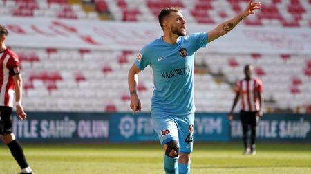 Alex Maxim, amănunte despre o posibilă plecare de la Gaziantep: „Cred că suntem pe un drum bun!”. Când s-ar putea despărți de clubul turc