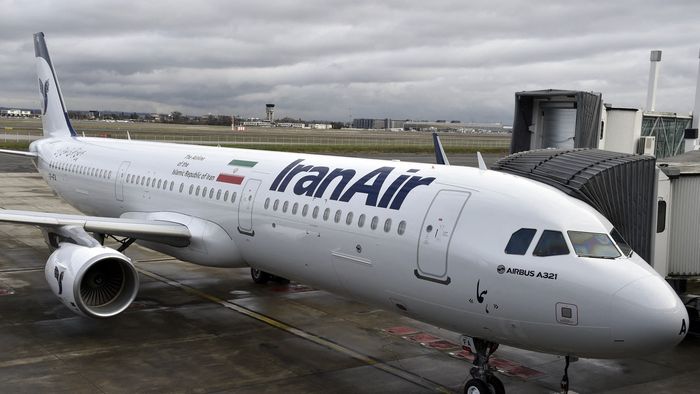 Nici în filme nu vezi așa ceva. Și-a filmat fuga din Iran după ce a fost dat jos din avion chiar pe pistă!