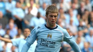 Urmașul lui Ronaldo!** Deși are doar 24 de ani, s-a făcut cât un butoi și e de nerecunoscut. Mancini l-a dat afară de la City cum l-a văzut! FOTO INCREDIBIL: