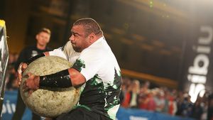 Strongman Champions League SIBIU. Șapte probe pentru alegerea unui "Hercule"