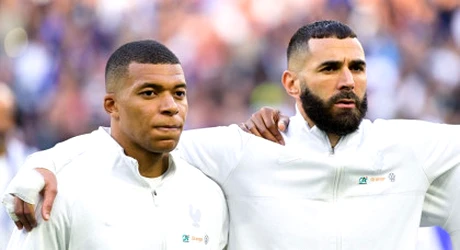 Karim Benzema a văzut ce se întâmplă cu Kylian Mbappe la Real Madrid și i-a spus clar: ”O să te omoare!”