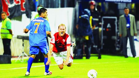 Alarmă în apărarea lui Dinamo:** Scarlatache e incert! VEZI cu cine îl va înlocui Ciobotariu