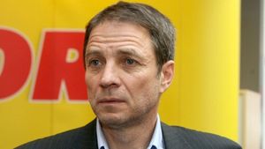 "Steaua trebuie să-și asigure calificarea de la București!"