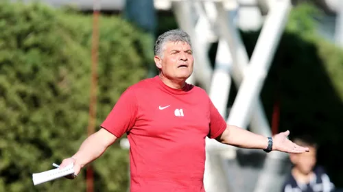Despărțire de Ando, Ciobi rezistă!** „Fălcosul” nu mai este antrenorul lui Dinamo nici în acte