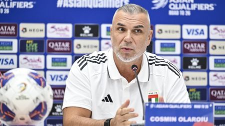 Cosmin Olăroiu a scos oamenii în stradă în Emiratele Arabe Unite: „Nu îi putem condamna pentru că te iubesc, coach!”