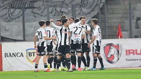A cerut un salariu uriaş, imediat după U Cluj - Rapid 2-1. Dacă nu îl primeşte, fotbalistul pleacă!