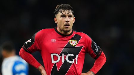 E gata cu transferul lui Andrei Rațiu la FC Barcelona după decizia luată de Flick. I-a transmis-o și lui Deco