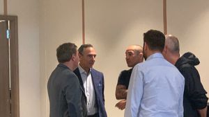Cesare Prandelli, cuvinte superbe pentru Adrian Mutu la Cluj-Napoca: „A fost ca un fiu pentru mine!” | VIDEO