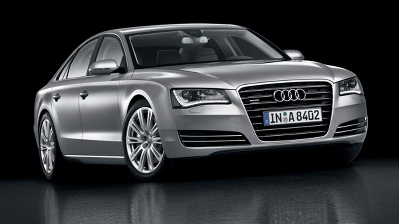 VIDEO Audi îi pune din nou cu botul pe labe pe cei de la Mercedes!** Vezi cum râd de rivali