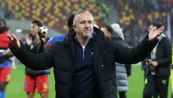 Reghecampf n-a așteptat până la vestiare. Ce s-a întâmplat pe teren imediat după FCSB – Rapid 4-1