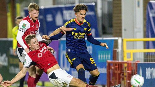 Incredibil! Arsenal, eliminată din Cupa Ligii Angliei de echipa de pe locul 18 din Liga 4