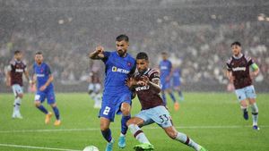 Leo Messi și Cristiano Ronaldo ar fi și ei invidioși! El este jucătorul care a intrat definitiv în istorie și a câștigat toate trofeele europene | SPECIAL