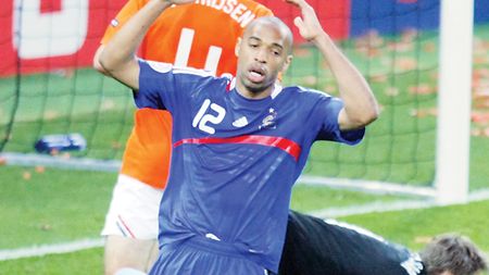 A revenit Henry la francezi