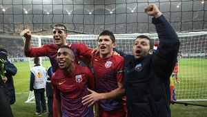 El e stelistul suspectat că i s-a urcat celebritatea la cap!** Un coleg profită de vremea rea și îi dă "palme" zilnic pentru "fumurile" lui :)