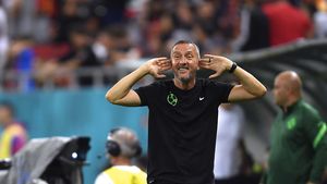 Mihai Stoica, ironic cu un fost jucător de la FCSB: „Ai 1.93 metri, iar când sari la cap ai 1.73! Nu am auzit să mai joace fotbal! Poate pe un sintetic!”