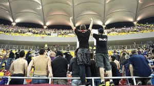 "Oamenii în negru" au ajuns la Național Arena! VIDEO Atmosfera făcută de fanii Stelei
