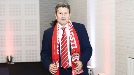 INTERVIU Mulțescu: "Comoara mea? Mă uit în oglindă fără probleme!" Cum crede că s-au câștigat ultimele titluri în Liga 1