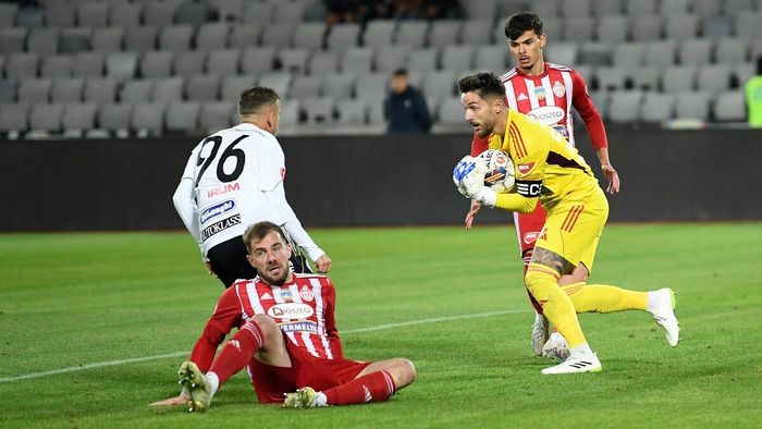 Jucătorii lui Ciobotariu, devastați după U Cluj - Sepsi 1-0: „Suntem în pericol” / „Dacă arătăm în halul ăsta, obiectivul o să fie salvarea de la retrogradare”