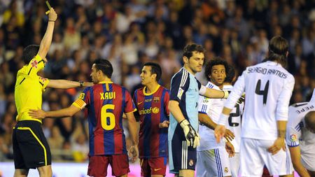 Scandal fără precedent în Spania! Un arbitru susține că s-au făcut presiuni pentru a o ajuta pe Real Madrid în "El Clasico"
