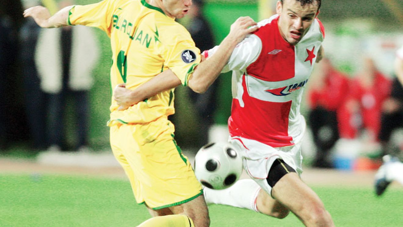 Depășiți de Slavia Praga