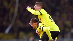 VIDEO Știți de ce vin mereu 80 de mii de fani la meciurile lui Borussia Dortmund? Iată motivul: golul care scoate la pensie celebra 'tiki-taka'