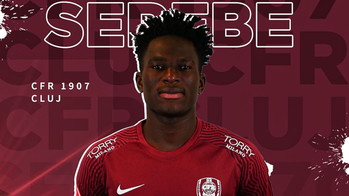 CFR Cluj l-a prezentat pe „noul Drogba”, un internațional din Coasta de Fildeș care promite să rupă plasele în Superliga! E al doilea transfer al zilei oficializat de ardeleni