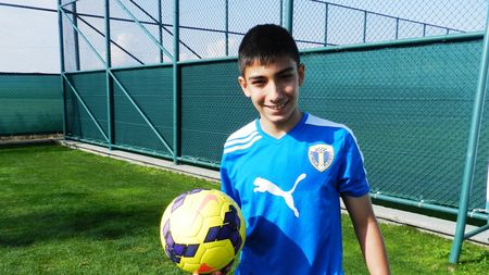 Drumul de la Petrolul la Dortmund, blocat pentru cel mai talentat puști petrolist! Ploieștenii nu-l lasă pe Iulian Ilie să plece la fosta campioană a Germaniei: "Nemții l-au plăcut imediat"