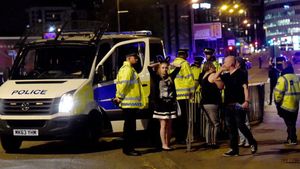 Atac terorist soldat cu cel puțin 22 de morți și 59 de răniți la Manchester Arena, după un concert! Anunțul făcut de șeful Poliției, reacția clubului Manchester City și mărturii de la fața locului