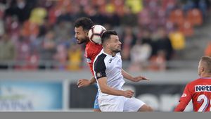 Suporterii din Liga 1 care l-au cucerit pe Llullaku: "Acolo mi-ar plăcea să joc"