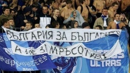 Fanii lui Poli, 'înfrățiți' cu rușii de la Zenit!** Suporterii, de partea bulgarilor în războiul etnic din Balcani