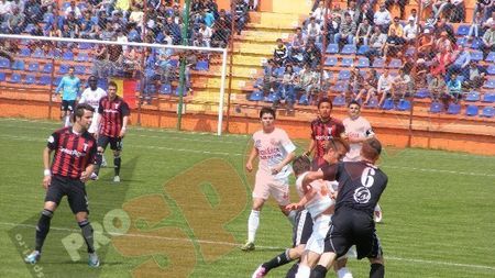 Liga I a devenit o sperietoare pentru tehnicieni:** "Cred că numai în Zanzibar se mai vede cum un antrenor e demis și un altul e numit la TV!"