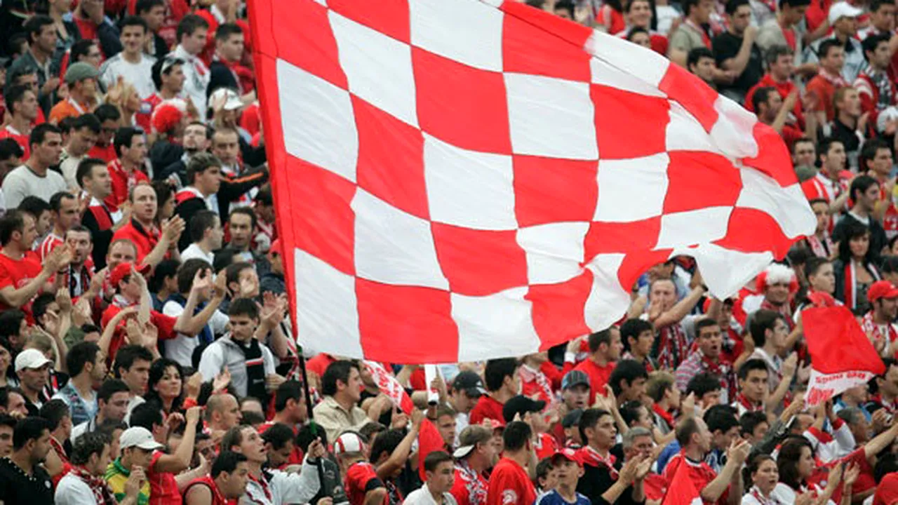 În roșu la stadion pentru Dinamo** Vezi cât costă biletele la Dinamo-Oțelul